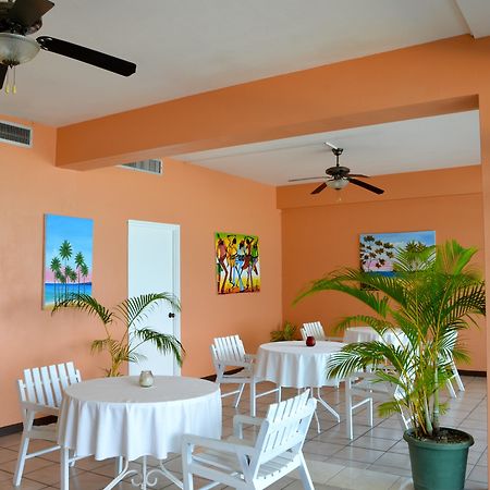 Kaz Kreol Beach Hotel Ocho Rios Esterno foto