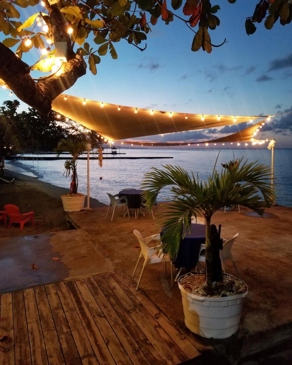 Kaz Kreol Beach Hotel Ocho Rios Esterno foto