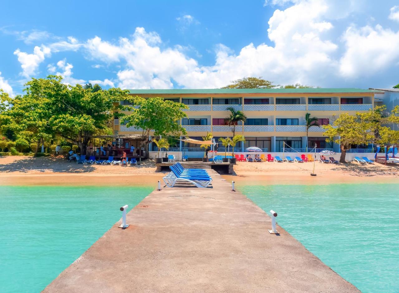 Kaz Kreol Beach Hotel Ocho Rios Esterno foto